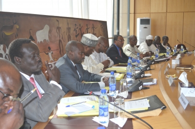 Le Ministre des Finances et du Budget Monsieur CHRISTIAN GEORGES DIGUIMBAYE préside le Comité Monétaire national et le Comité National de Crédit le 2 et 3 mars 2017 en présence du Gouverneur de la BEAC Abbas Mahamat Tolli