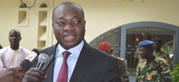 Le Ministre MBOGO Ngabo Seli  Prend  officiellement service