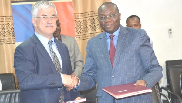 L’Agence Française de Développement accorde 5 millions d’Euro  d’aide budgétaire au Tchad