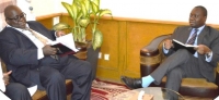 Le Ministre des Finances et du Budget Monsieur MBOGO Ngabo Séli reçoit Monsieur Jean Claude Nachega ,  Représentant Résident du FMI au Tchad